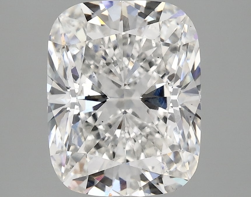Loose Diamond - CUSHION 3.02ct E VS2: Loose Diamond - CUSHION 3.02ct E VS2 Source: This is a real non-mined Diamond that has been grown in a lab Shape: CUSHION Carats: 3.02 Color: E Clarity: VS2 Certification: IGI Condition: Pre-Owned PLE