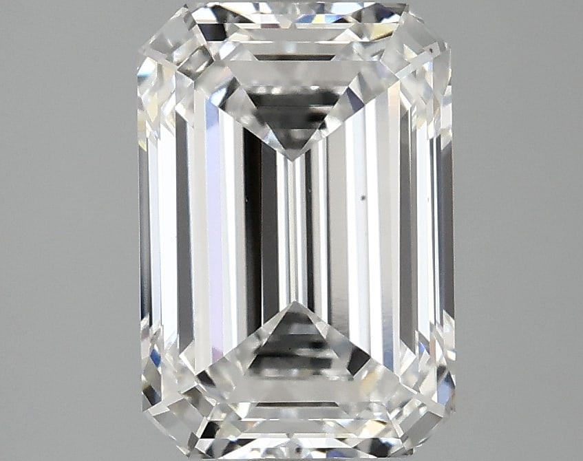 Loose Diamond - EMERALD 3.08ct E VS1: Loose Diamond - EMERALD 3.08ct E VS1 Source: This is a real non-mined Diamond that has been grown in a lab Shape: EMERALD Carats: 3.08 Color: E Clarity: VS1 Certification: IGI Condition: Pre-Owned PLE