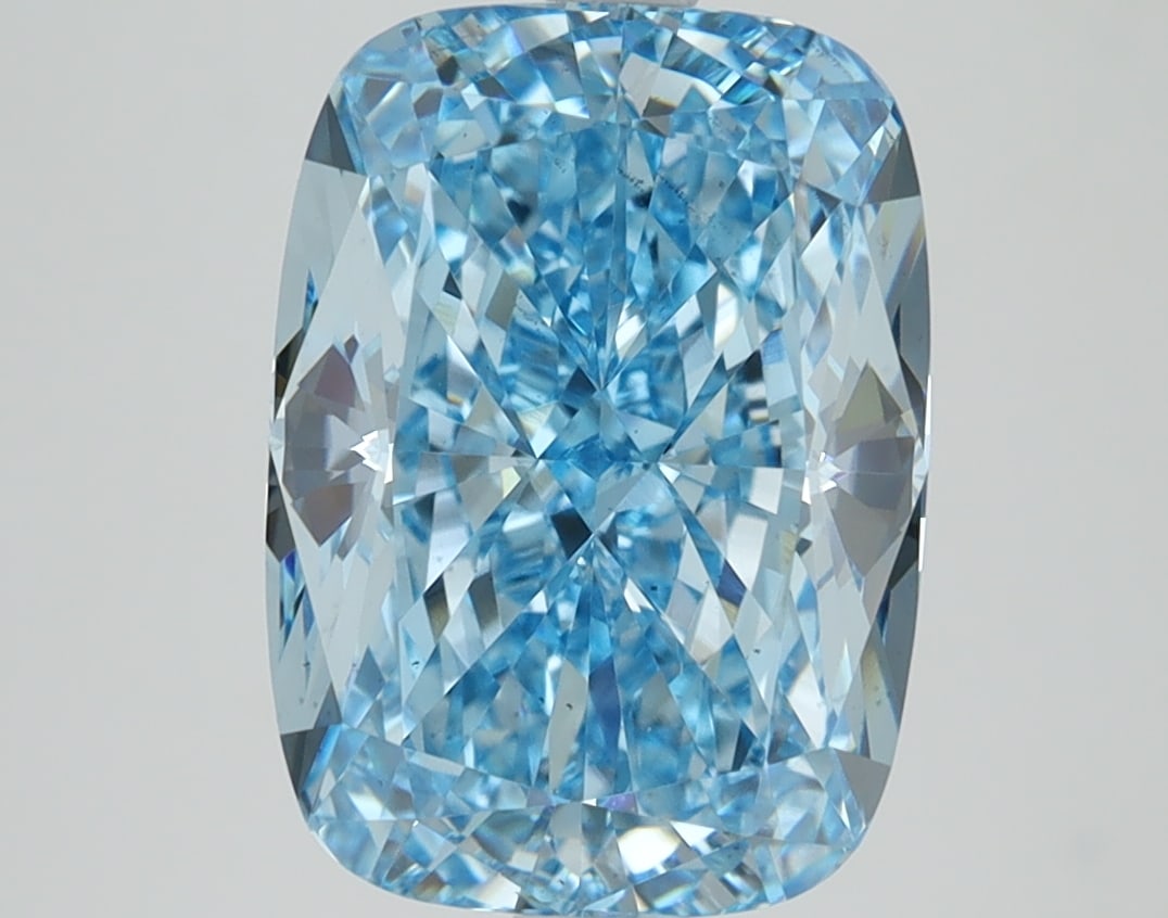 Loose Diamond - CUSHION 5.03ct Blue VS2: Loose Diamond - CUSHION 5.03ct Blue VS2 Source: This is a real non-mined Diamond that has been grown in a lab Shape: CUSHION Carats: 5.03 Color: Blue Clarity: VS2 Certification: IGI Condition: Pre-Own