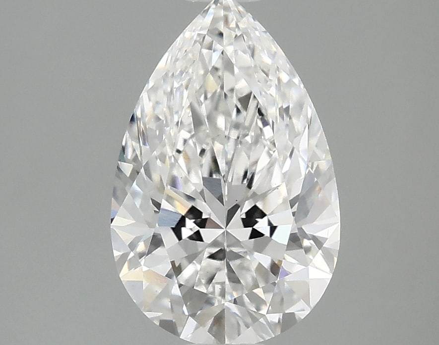Loose Diamond - PEAR 1.86ct E VS1: Loose Diamond - PEAR 1.86ct E VS1 Source: This is a real non-mined Diamond that has been grown in a lab Shape: PEAR Carats: 1.86 Color: E Clarity: VS1 Certification: IGI Condition: Pre-Owned PLEASE NO