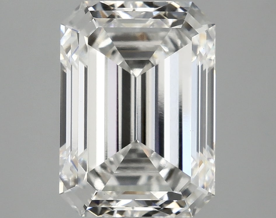 Loose Diamond - EMERALD 3.76ct F VVS2: Loose Diamond - EMERALD 3.76ct F VVS2 Source: This is a real non-mined Diamond that has been grown in a lab Shape: EMERALD Carats: 3.76 Color: F Clarity: VVS2 Certification: IGI Condition: Pre-Owned P