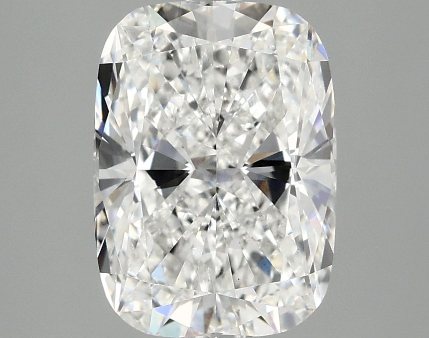 Loose Diamond - CUSHION 2.66ct E VS1: Loose Diamond - CUSHION 2.66ct E VS1 Source: This is a real non-mined Diamond that has been grown in a lab Shape: CUSHION Carats: 2.66 Color: E Clarity: VS1 Certification: IGI Condition: Pre-Owned PLE