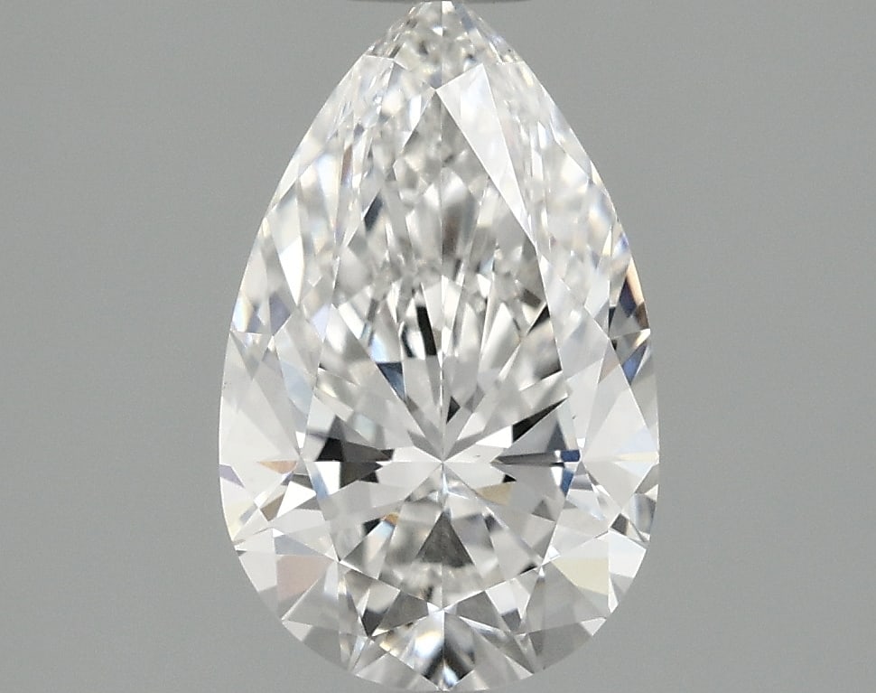 Loose Diamond - PEAR 1.36ct E VVS2: Loose Diamond - PEAR 1.36ct E VVS2 Source: This is a real non-mined Diamond that has been grown in a lab Shape: PEAR Carats: 1.36 Color: E Clarity: VVS2 Certification: IGI Condition: Pre-Owned PLEASE 