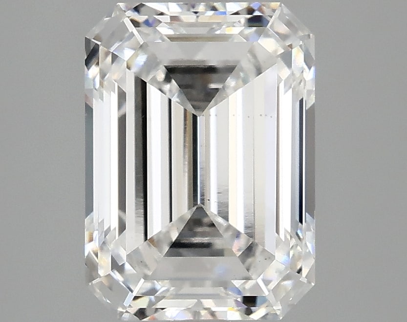 Loose Diamond - EMERALD 3.08ct E VS1: Loose Diamond - EMERALD 3.08ct E VS1 Source: This is a real non-mined Diamond that has been grown in a lab Shape: EMERALD Carats: 3.08 Color: E Clarity: VS1 Certification: IGI Condition: Pre-Owned PLE