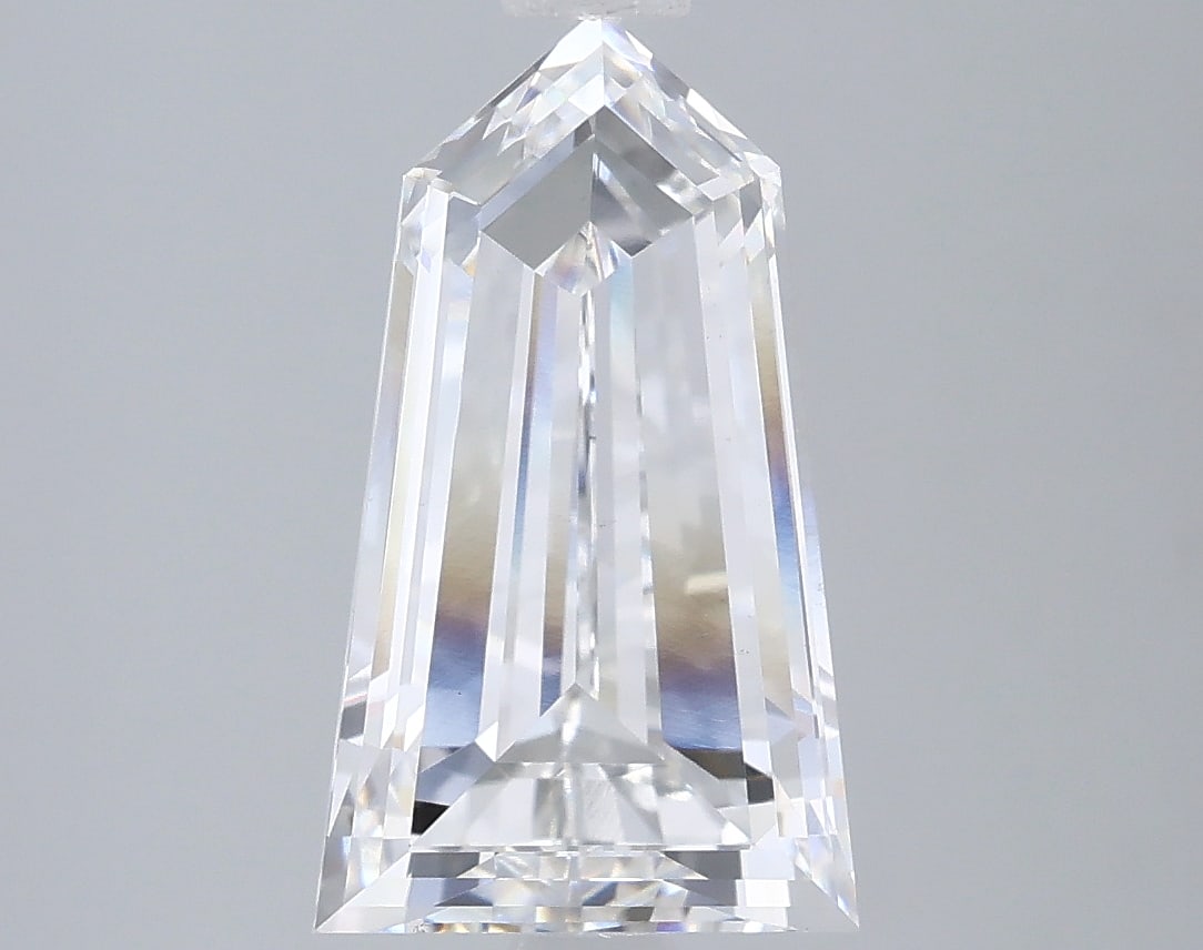 Loose Diamond - BULLETS 3ct E VS1: Loose Diamond - BULLETS 3ct E VS1 Source: This is a real non-mined Diamond that has been grown in a lab Shape: BULLETS Carats: 3 Color: E Clarity: VS1 Certification: IGI Condition: Pre-Owned PLEASE NO