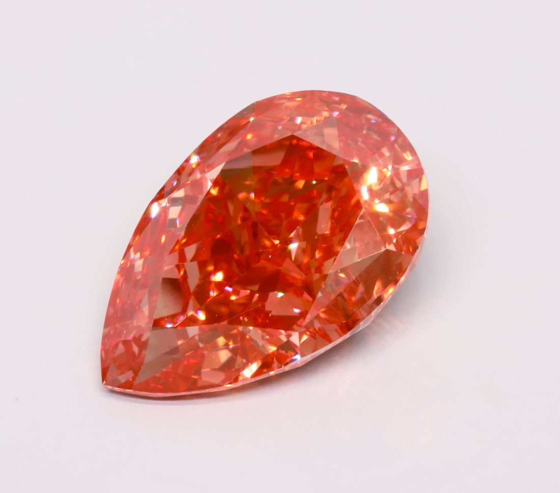 Loose Diamond - PEAR 12.28ct Fancy Vivid Red VS1: Loose Diamond - PEAR 12.28ct Fancy Vivid Red VS1 Source: This is a real non-mined Diamond that has been grown in a lab Shape: PEAR Carats: 12.28 Color: Fancy Vivid Red Certification: IGI Video: