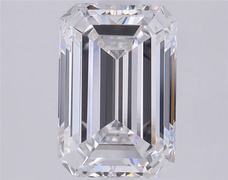 Loose Diamond - EMERALD 3.1ct D VS2: Loose Diamond - EMERALD 3.1ct D VS2 Source: This is a real non-mined Diamond that has been grown in a lab Shape: EMERALD Carats: 3.1 Color: D Clarity: VS2 Certification: IGI Condition: Pre-Owned PLEAS