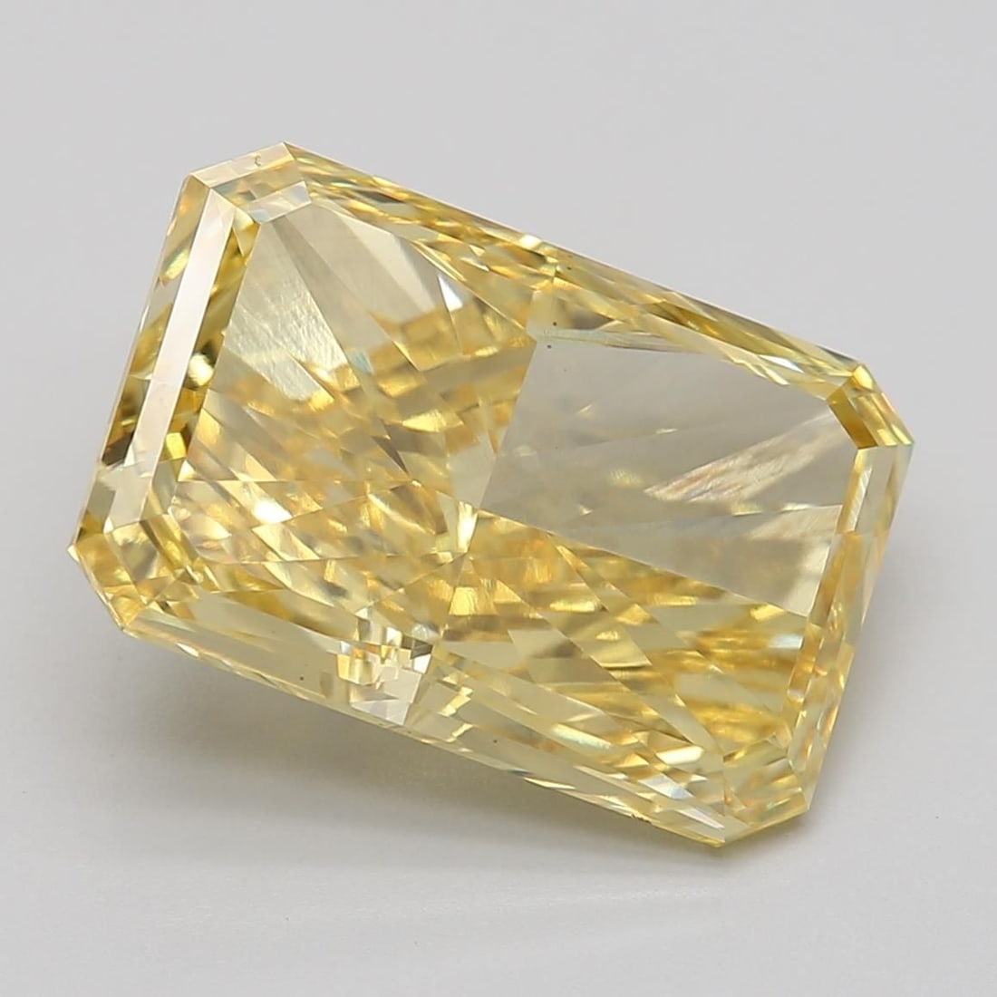 Loose Diamond - OVAL 0.86ct Fancy Vivid Yellow VS1: Loose Diamond - OVAL 0.86ct Fancy Vivid Yellow VS1 Source: This is a real non-mined Diamond that has been grown in a lab Shape: OVAL Carats: 0.86 Color: Fancy Vivid Yellow Certification: IGI Video: