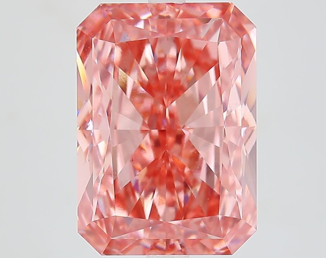 Loose Diamond - RADIANT 7.04ct Fancy Vivid Pink VS1: Loose Diamond - RADIANT 7.04ct Fancy Vivid Pink VS1 Source: This is a real non-mined Diamond that has been grown in a lab Shape: RADIANT Carats: 7.04 Color: Fancy Vivid Pink Certification: IGI Video: