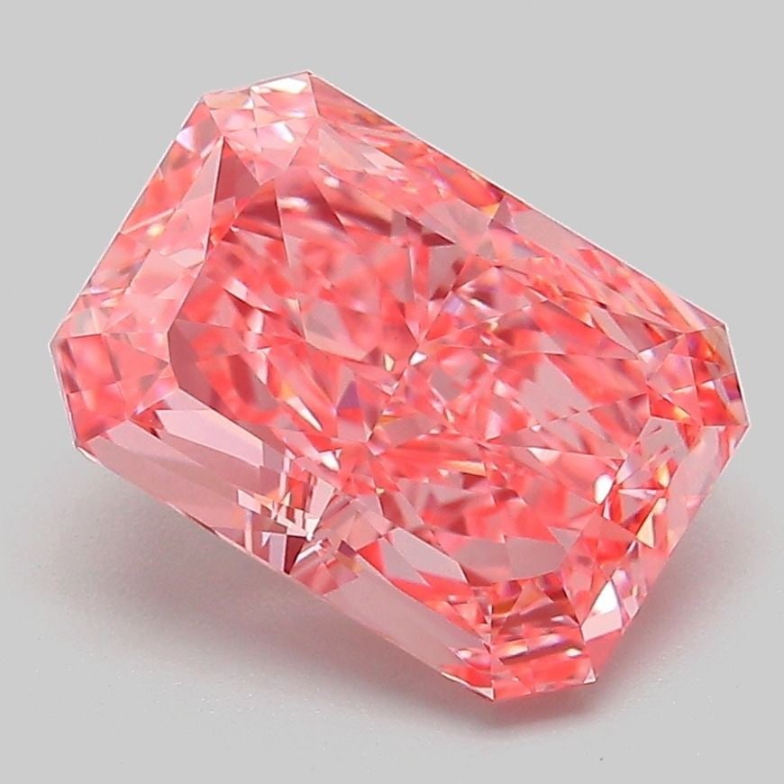 Loose Diamond - RADIANT 3.07ct Fancy Vivid Pink VVS2: Loose Diamond - RADIANT 3.07ct Fancy Vivid Pink VVS2 Source: This is a real non-mined Diamond that has been grown in a lab Shape: RADIANT Carats: 3.07 Color: Fancy Vivid Pink Certification: IGI Video: