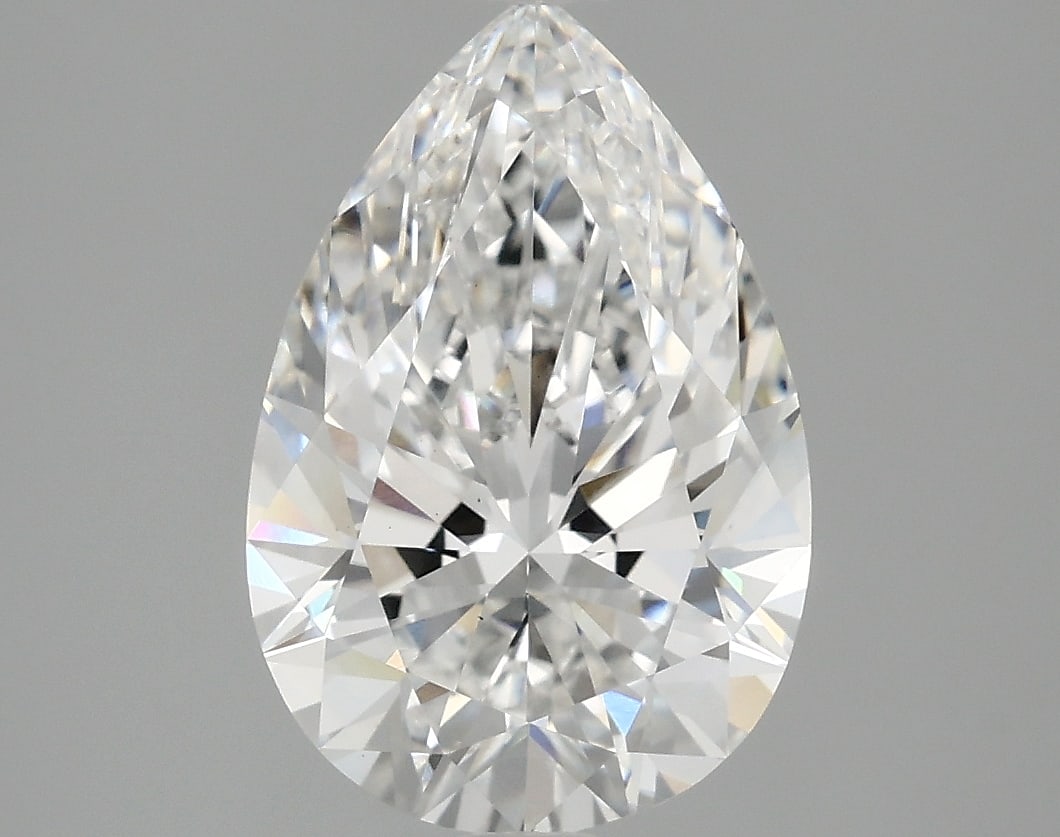 Loose Diamond - PEAR 2.38ct E VS1: Loose Diamond - PEAR 2.38ct E VS1 Source: This is a real non-mined Diamond that has been grown in a lab Shape: PEAR Carats: 2.38 Color: E Clarity: VS1 Certification: IGI Condition: Pre-Owned PLEASE NO