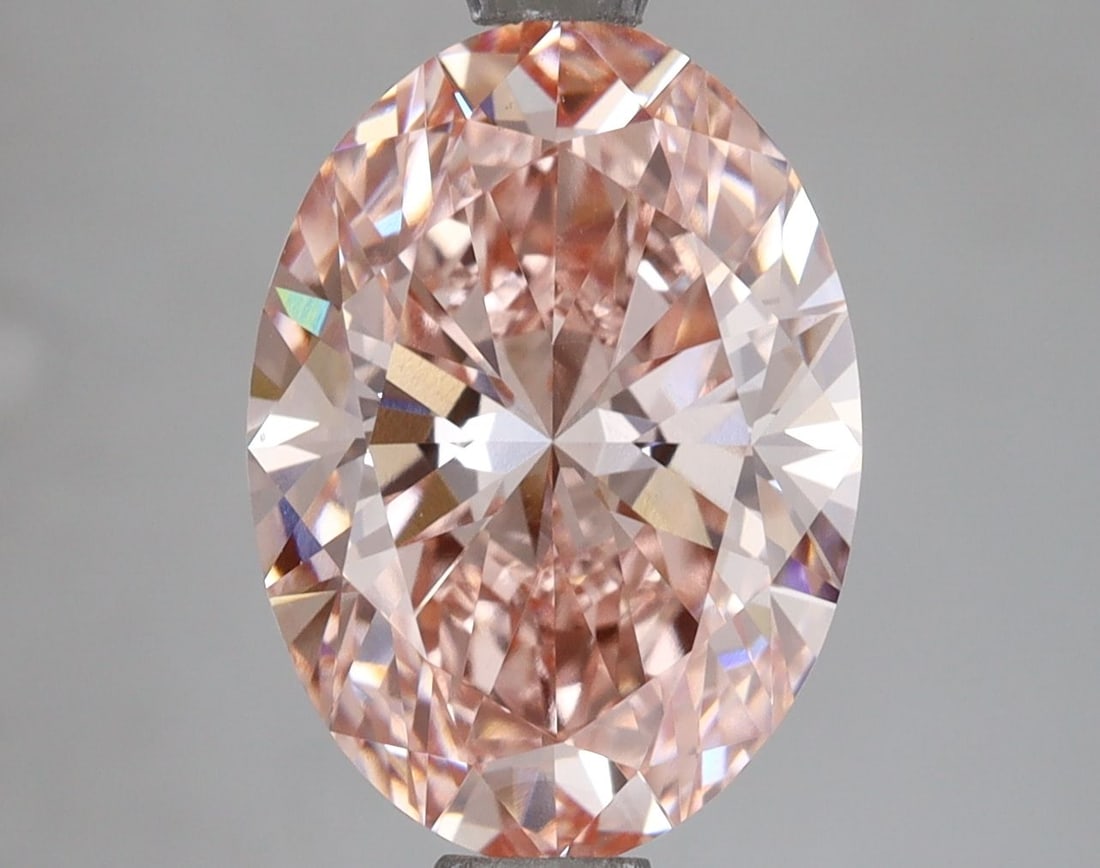 Loose Diamond - OVAL 3.5ct Fancy Pink VS1: Loose Diamond - OVAL 3.5ct Fancy Pink VS1 Source: This is a real non-mined Diamond that has been grown in a lab Shape: OVAL Carats: 3.5 Color: Fancy Pink Certification: NONE Video: