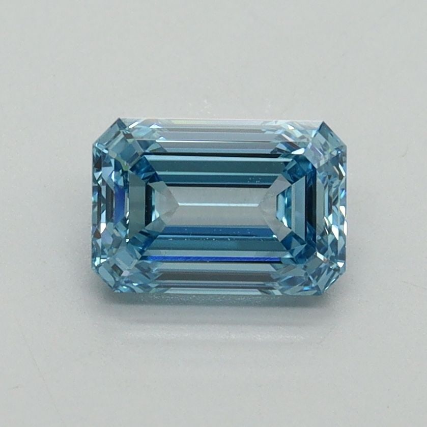 Loose Diamond - EMERALD 1.04ct Fancy Vivid Blue VVS2: Loose Diamond - EMERALD 1.04ct Fancy Vivid Blue VVS2 Source: This is a real non-mined Diamond that has been grown in a lab Shape: EMERALD Carats: 1.04 Color: Fancy Vivid Blue Certification: IGI Video: