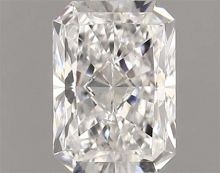 Loose Diamond - RADIANT 1.58ct E VS2: Loose Diamond - RADIANT 1.58ct E VS2 Source: This is a real non-mined Diamond that has been grown in a lab Shape: RADIANT Carats: 1.58 Color: E Clarity: VS2 Certification: IGI Condition: Pre-Owned PLE