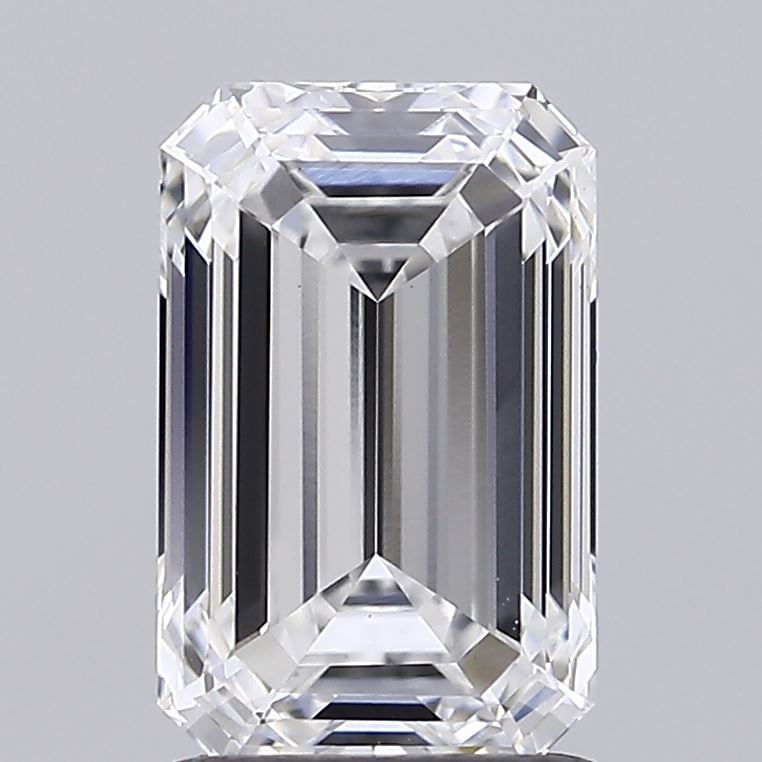 Loose Diamond - EMERALD 1.7ct E VS1: Loose Diamond - EMERALD 1.7ct E VS1 Source: This is a real non-mined Diamond that has been grown in a lab Shape: EMERALD Carats: 1.7 Color: E Clarity: VS1 Certification: IGI Condition: Pre-Owned PLEAS