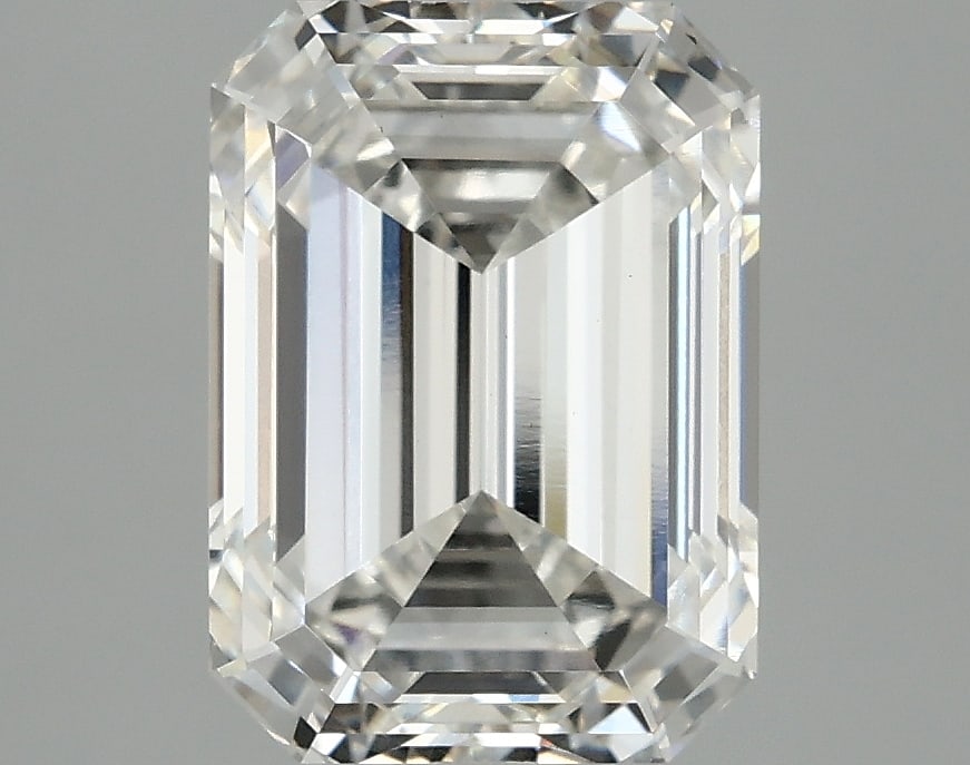 Loose Diamond - EMERALD 3.77ct F VVS2: Loose Diamond - EMERALD 3.77ct F VVS2 Source: This is a real non-mined Diamond that has been grown in a lab Shape: EMERALD Carats: 3.77 Color: F Clarity: VVS2 Certification: IGI Condition: Pre-Owned P
