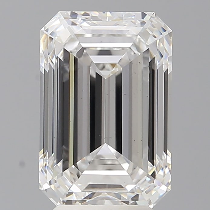 Loose Diamond - EMERALD 4.52ct E VS2: Loose Diamond - EMERALD 4.52ct E VS2 Source: This is a real non-mined Diamond that has been grown in a lab Shape: EMERALD Carats: 4.52 Color: E Clarity: VS2 Certification: IGI Condition: Pre-Owned PLE