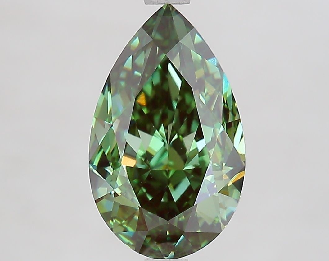 Loose Diamond - PEAR 3.51ct Fancy Vivid Green VVS2: Loose Diamond - PEAR 3.51ct Fancy Vivid Green VVS2 Source: This is a real non-mined Diamond that has been grown in a lab Shape: PEAR Carats: 3.51 Color: Fancy Vivid Green Certification: IGI Video: