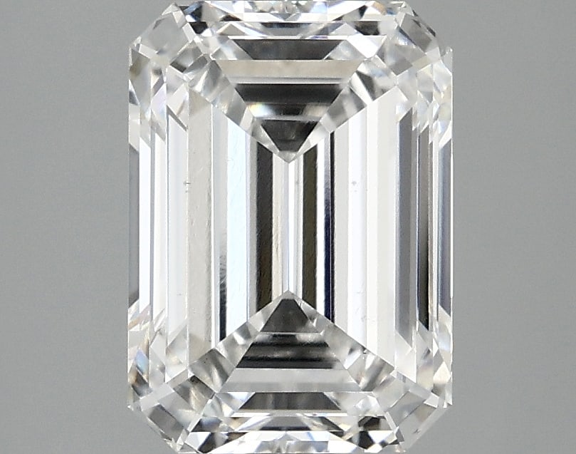 Loose Diamond - EMERALD 2.81ct E VS2: Loose Diamond - EMERALD 2.81ct E VS2 Source: This is a real non-mined Diamond that has been grown in a lab Shape: EMERALD Carats: 2.81 Color: E Clarity: VS2 Certification: IGI Condition: Pre-Owned PLE