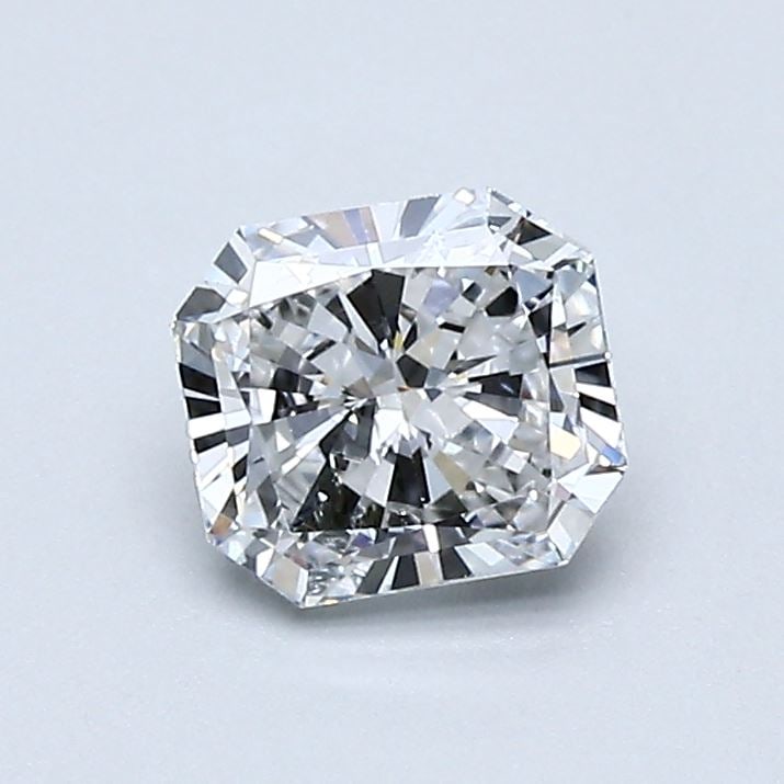 Loose Diamond - RADIANT 0.7ct E I1: Loose Diamond - RADIANT 0.7ct E I1 Source: Natural Mined Diamond Shape: RADIANT Carats: 0.7 Color: E Clarity: I1 Certification: GIA Condition: Pre-Owned PLEASE NOTE: Framed, Large, or heavy items do n