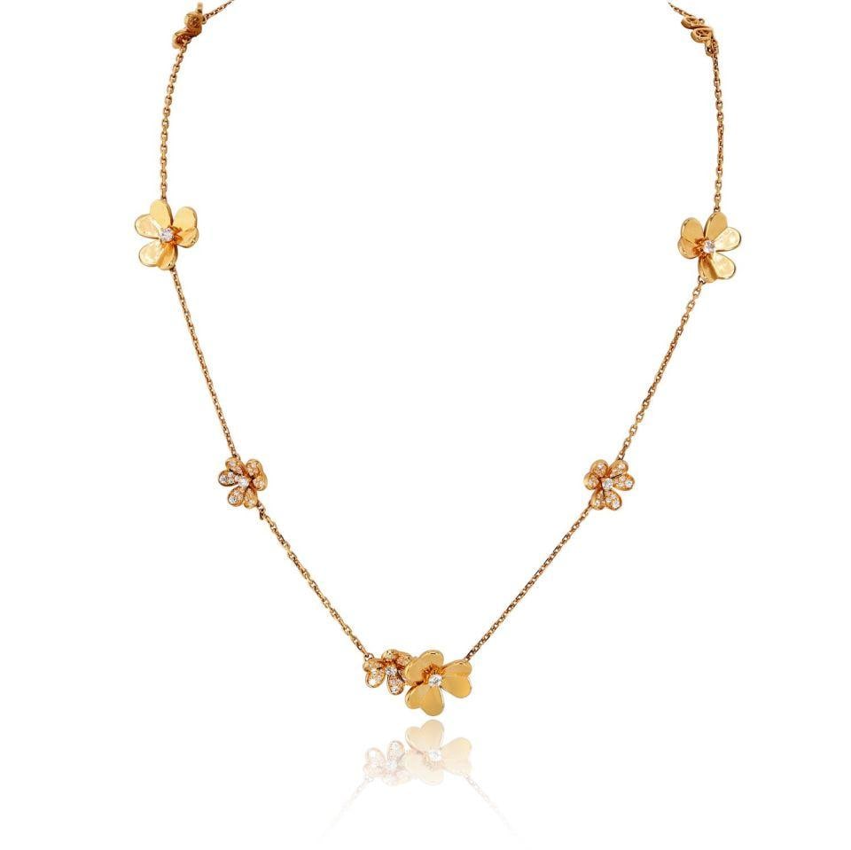 18K Yellow Gold Necklace Van Cleef and Arpels Frivole: 18K Yellow Gold Necklace Van Cleef and Arpels Frivole A pre-owned Van Cleef & Arpels Frivole necklace crafted in 18K yellow gold. The piece is identified as a necklace and is listed with a weight of 1