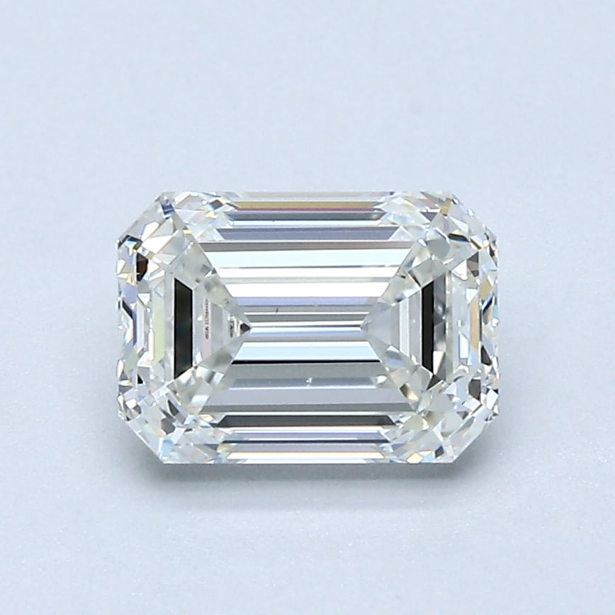 Loose Diamond - EMERALD 1.5ct I VS2: Loose Diamond - EMERALD 1.5ct I VS2 Source: Natural Mined Diamond Shape: EMERALD Carats: 1.5 Color: I Clarity: VS2 Certification: GIA Condition: Pre-Owned PLEASE NOTE: Framed, Large, or heavy items do