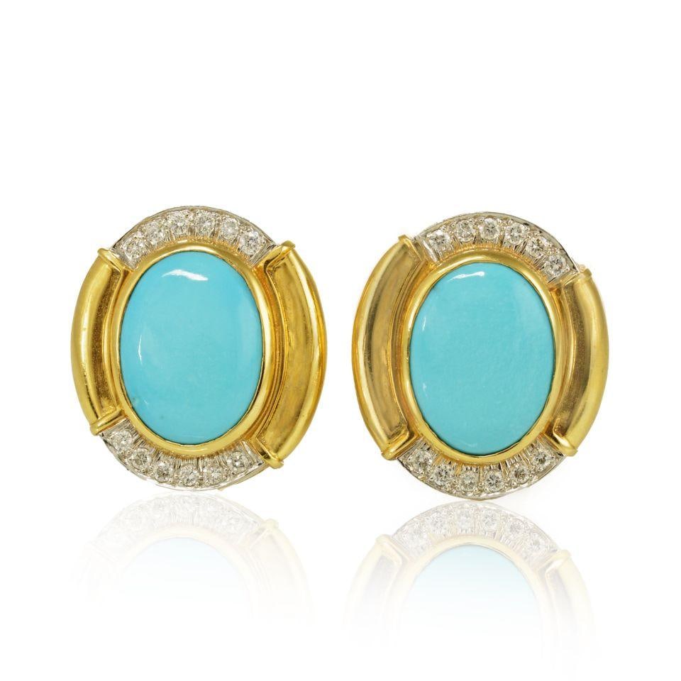 David Webb Platinum 18K Gold Turquoise Diamond Clip-On Earrings: David Webb Platinum 18K Gold Turquoise Diamond Clip-On Earrings Elevate your style with these exquisite clip-on earrings by David Webb, crafted from a luxurious combination of platinum and 18K yellow 