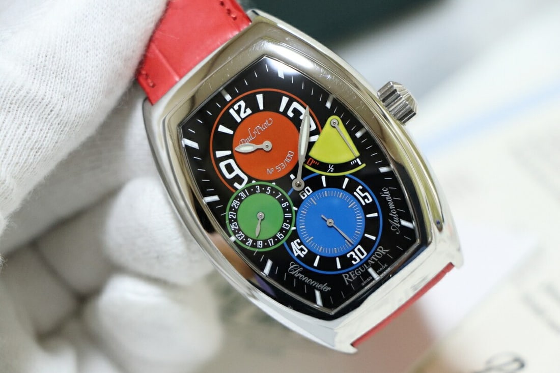 Paul Picot Facher Tonneau 3000 automatic steel wristwatch limited edition: Paul Picot Facher Tonneau 3000 automatic steel wristwatch limited edition This Paul Picot Fircher Tonneau 3000 Limited Edition wristwatch is crafted in Switzerland and features a durable stainless ste