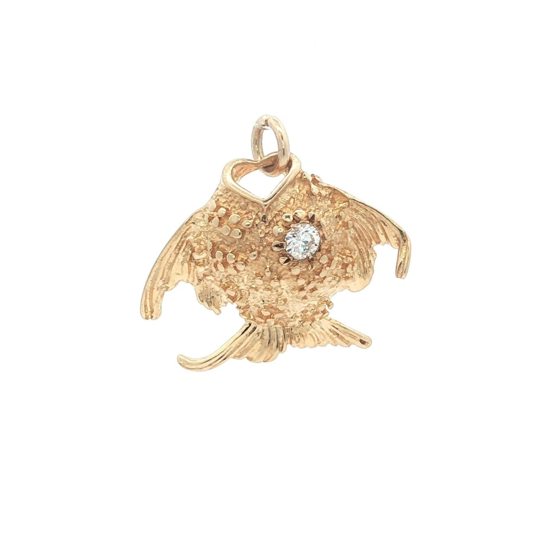 Vintage Yellow Gold 0.10ct Diamond Puffer Fish Charm Pendant: Vintage Yellow Gold 0.10ct Diamond Puffer Fish Charm Pendant This charming vintage pendant features a delightful puffer fish design, crafted from solid yellow gold and adorned with a stunning natural 