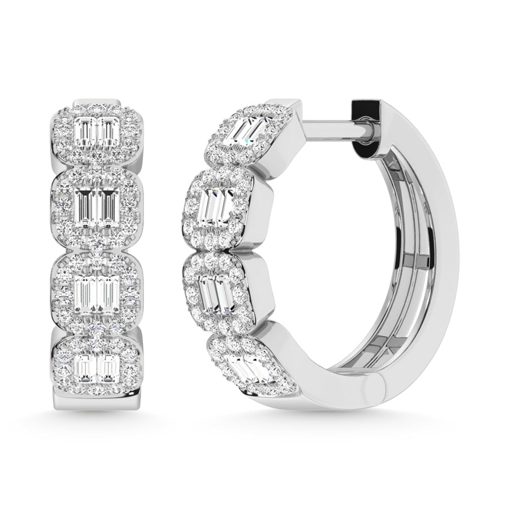 14K White Gold Diamond 1/2 Ct.Tw. Fashion Earrings: 14K White Gold Diamond 1/2 Ct.Tw. Fashion Earrings 14k White Gold Stone Color: G-h Stone Clarity: Si3 This item may take 2-5 weeks for shipping. PLEASE NOTE: Framed, Large, or heavy items do not have 