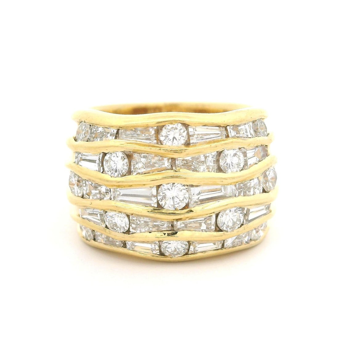 Valentina Callegher 18k Yellow Gold 2.68ctw Diamond Cocktail Ring: Valentina Callegher 18k Yellow Gold 2.68ctw Diamond Cocktail Ring Introducing the exquisite Valentina Callegher 18k Yellow Gold Wide Grooved Band Ring, a stunning cocktail style piece that showcases e