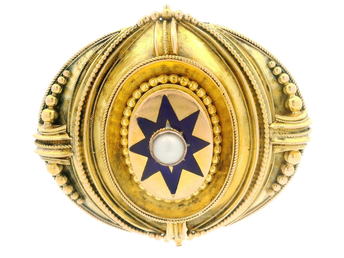 Victorian 18k Yellow Gold Ornate Pearl Enamel Brooch Pin: Victorian 18k Yellow Gold Ornate Pearl Enamel Brooch Pin This exquisite antique Victorian brooch features a stunning combination of a genuine cultured pearl and intricate blue enamel detailing. The ro
