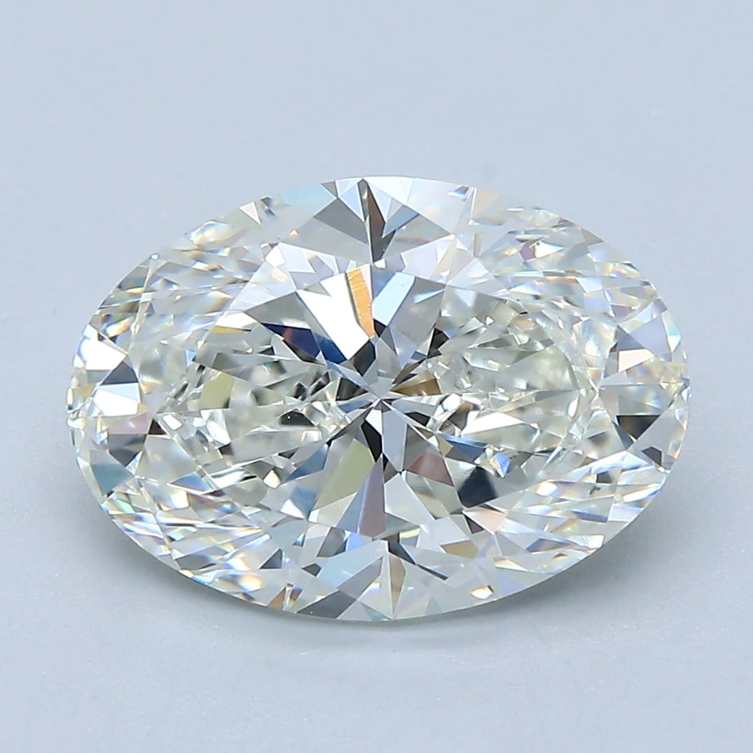 Loose Diamond - OVAL 4.01ct H VS1: Loose Diamond - OVAL 4.01ct H VS1 Source: Natural Mined Diamond Shape: OVAL Carats: 4.01 Color: H Clarity: VS1 Certification: GIA Condition: Pre-Owned PLEASE NOTE: Framed, Large, or heavy items do not