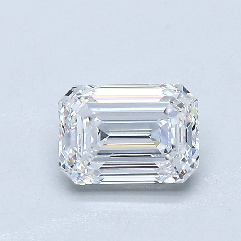 Loose Diamond - EMERALD 0.9ct D VVS1