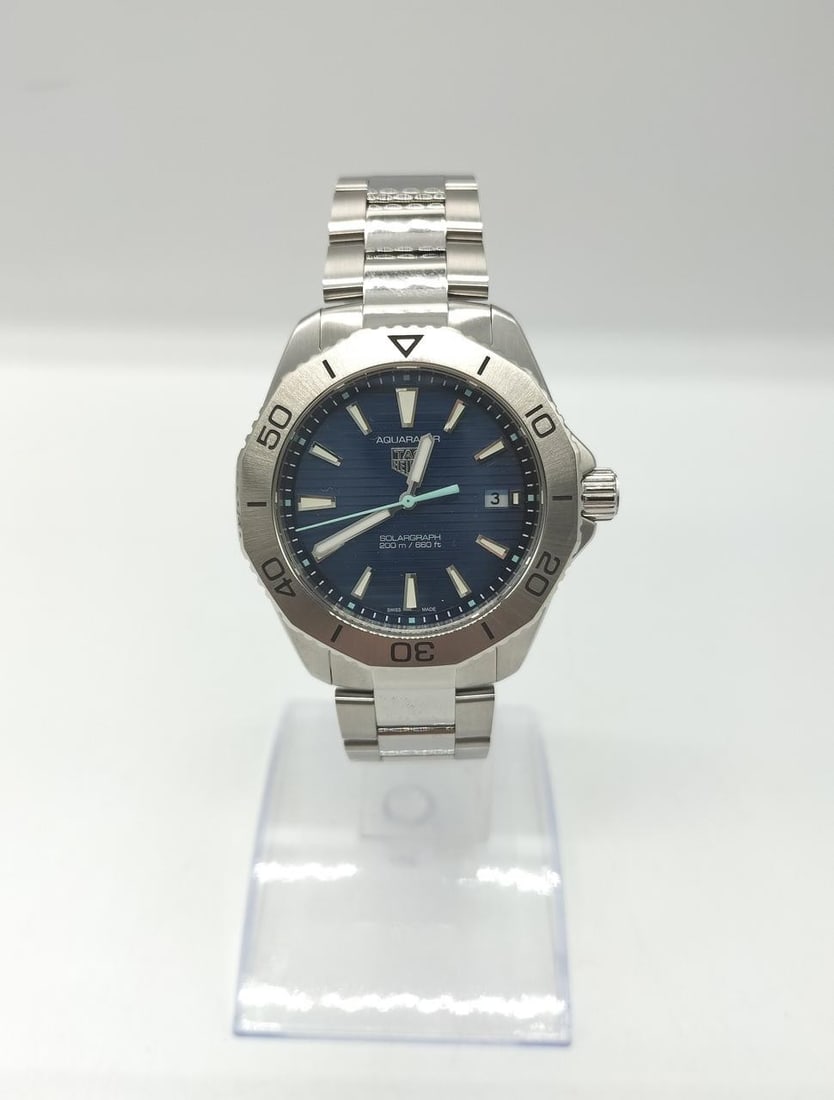 Mens Swiss Wristwatch TAG Heuer Aquaracer Professional 200 WBP1113.BA0000: Mens Swiss Wristwatch TAG Heuer Aquaracer Professional 200 WBP1113.BA0000 TAG Heuer Aquaracer Professional 200 men's wristwatch, model WBP1113.BA0000. This pre-owned watch is from Switzerland and is d