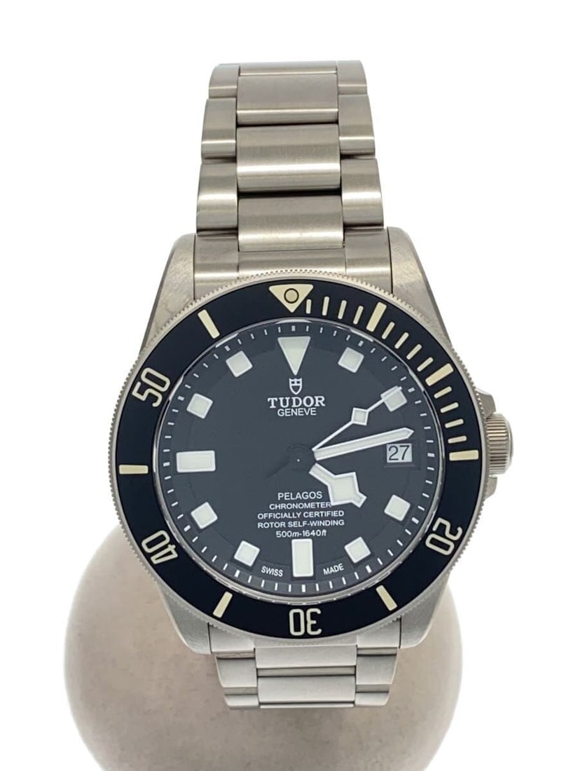 TUDOR Pelagos 25600T Swiss Men's Wristwatch (1 of 6)