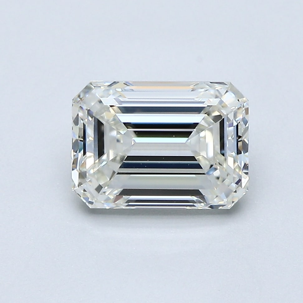 Loose Diamond - EMERALD 1.81ct I VVS2: Loose Diamond - EMERALD 1.81ct I VVS2 Source: Natural Mined Diamond Shape: EMERALD Carats: 1.81 Color: I Clarity: VVS2 Certification: GIA Condition: Pre-Owned PLEASE NOTE: Framed, Large, or heavy item