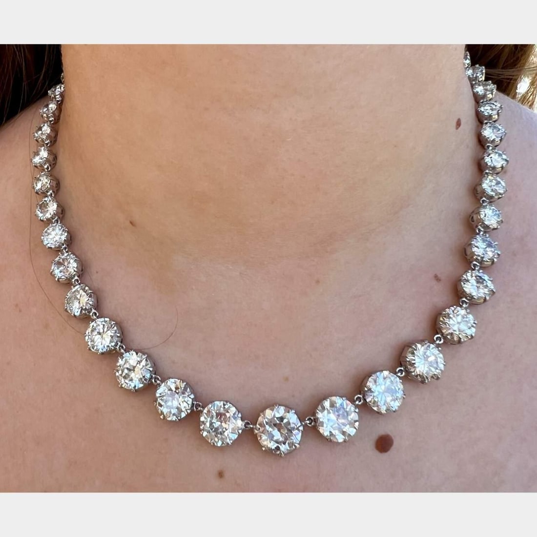 Platinum Necklace with 49 Graduated European Cut Diamonds 45.15 Carats: Platinum Necklace with 49 Graduated European Cut Diamonds 45.15 Carats This elegant necklace features 49 graduated European-cut diamonds with a total approximate weight of 45.15 carats. The diamonds r