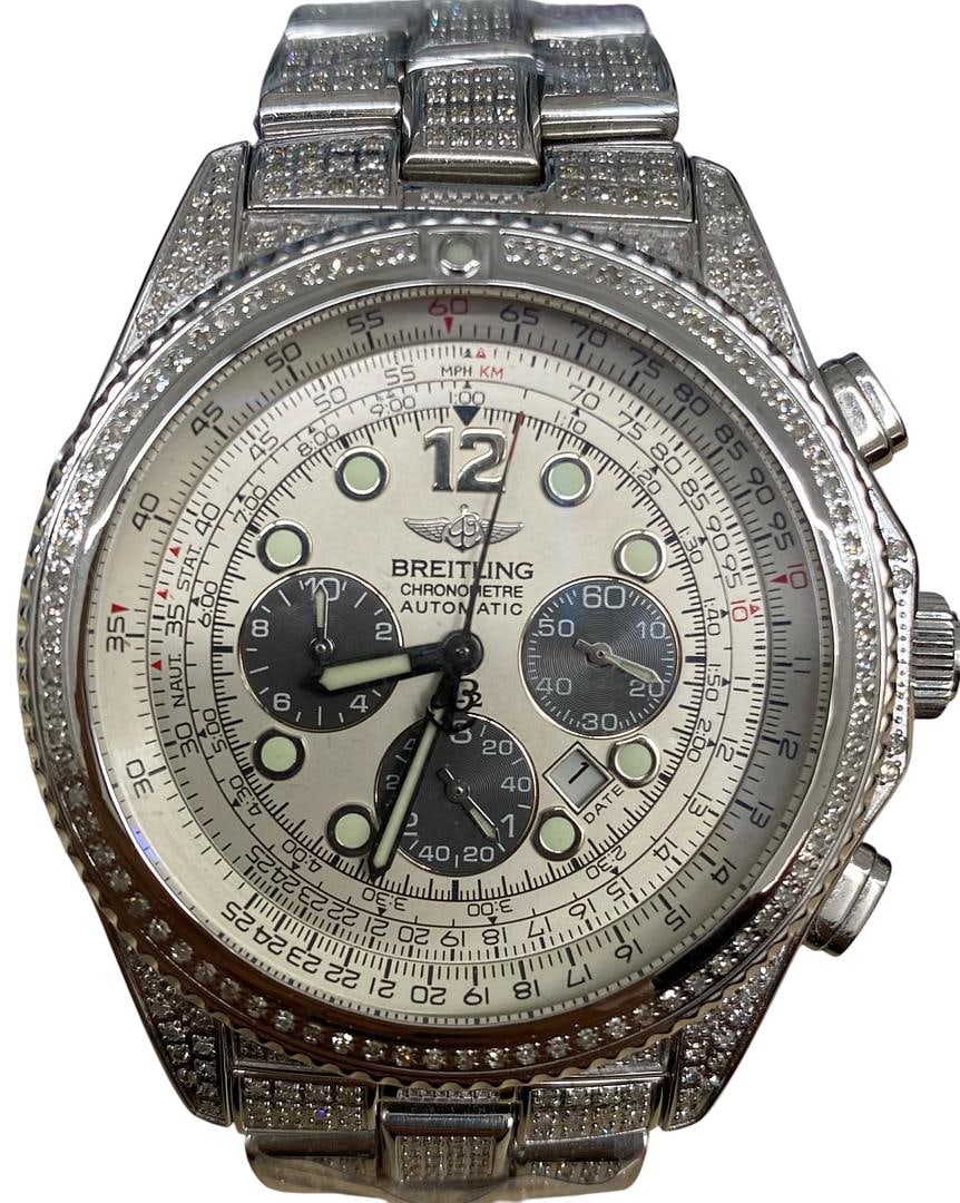 Breitling A42362 Chronometre White Dial with Diamond Bracelet Mens Watch: Breitling A42362 Chronometre White Dial with Diamond Bracelet Mens Watch This Breitling Chronometre features a white dial and a diamond bracelet. Identified by reference number A42362, this men's watc
