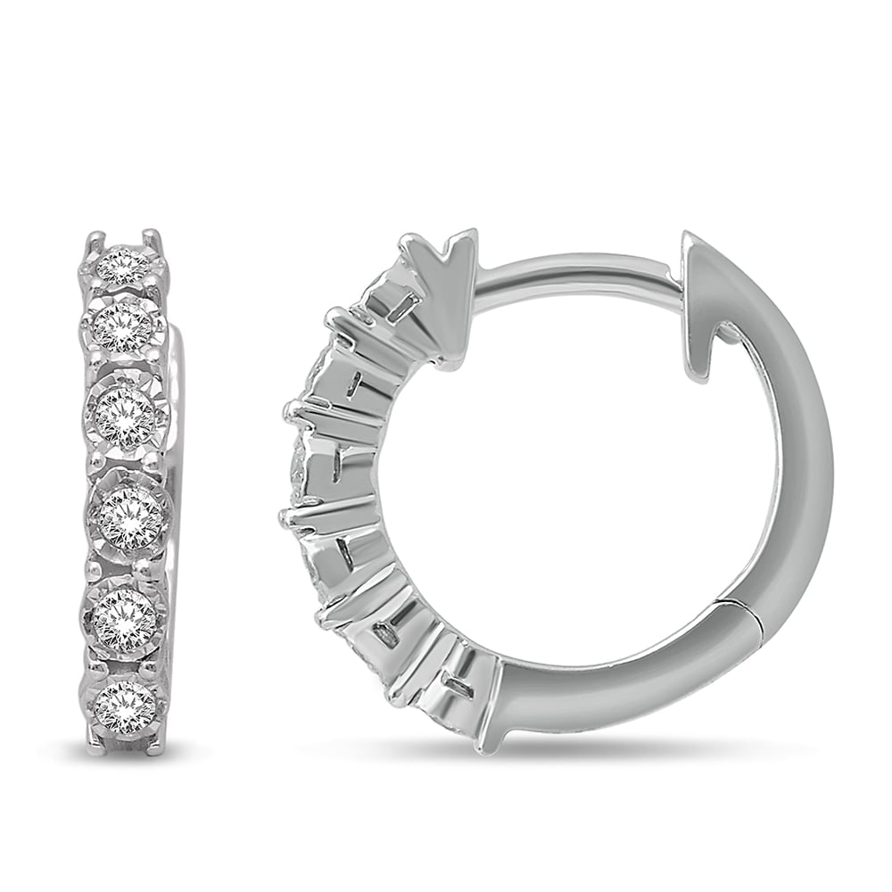 14K White Gold 1/5 Ct.Tw. Diamond Huggie Earrings: 14K White Gold 1/5 Ct.Tw. Diamond Huggie Earrings These stunning Earrings are available in 14K White Gold. There are 12 round diamonds with a total carat weight of 1/5 Ct.Tw. 14k White Gold Stone Colo