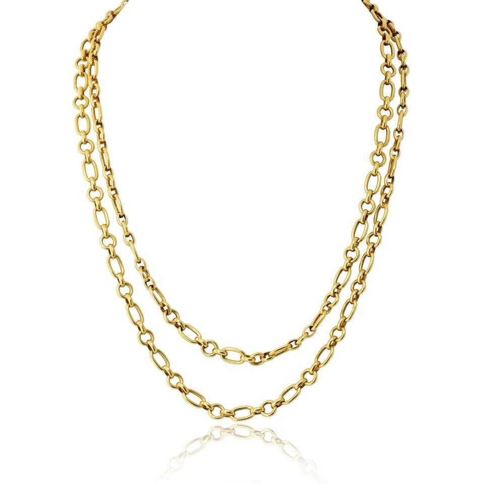 36 Inches 18K Yellow Gold Chain Necklace Van Cleef Arpels Georges L'Enfant: 36 Inches 18K Yellow Gold Chain Necklace Van Cleef Arpels Georges L'Enfant An exceptional opera-length chain necklace crafted in solid 18K yellow gold. Measuring 36 inches and weighing 55.2 grams, thi
