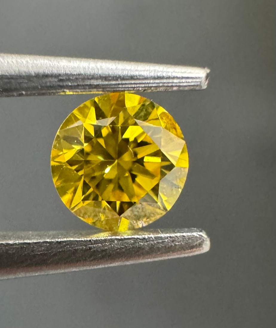Loose Diamond - ROUND 0.2ct Fancy Vivid Yellow SI2