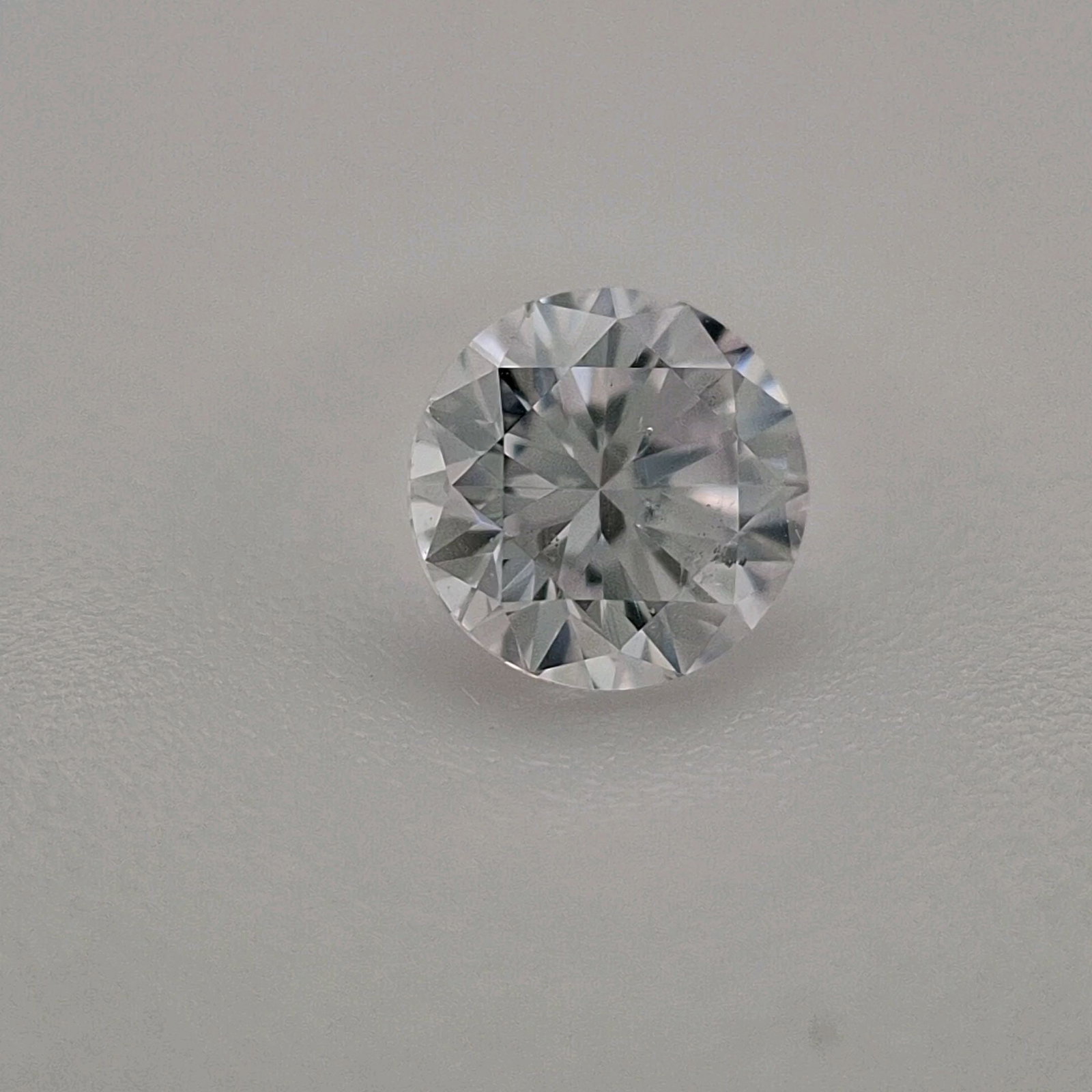 Loose Diamond - ROUND 0.31ct Fancy Purple SI2