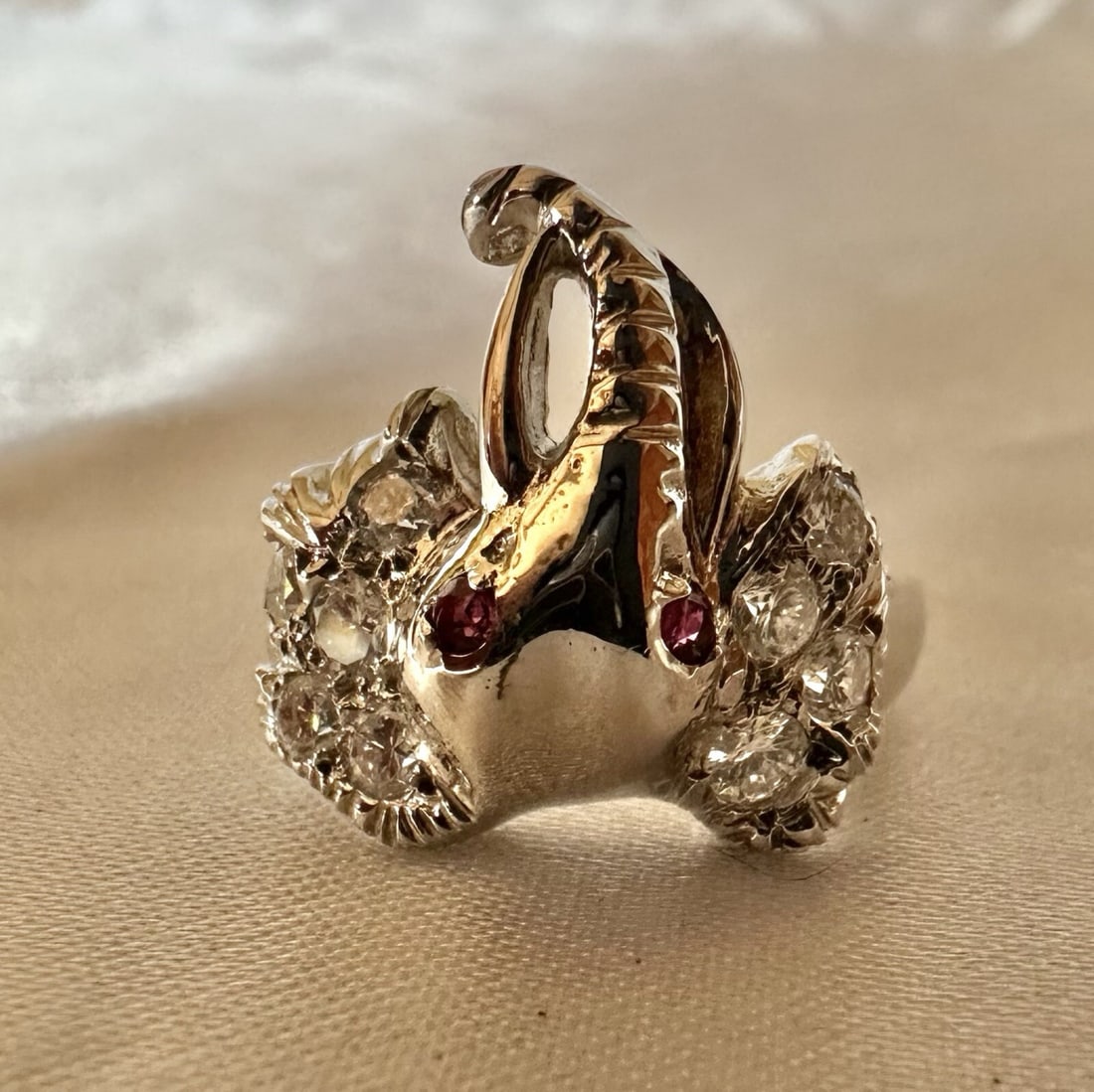 Peter Lindeman Platinum Diamond Ruby Ring 6.5 GVS Diamonds - 3