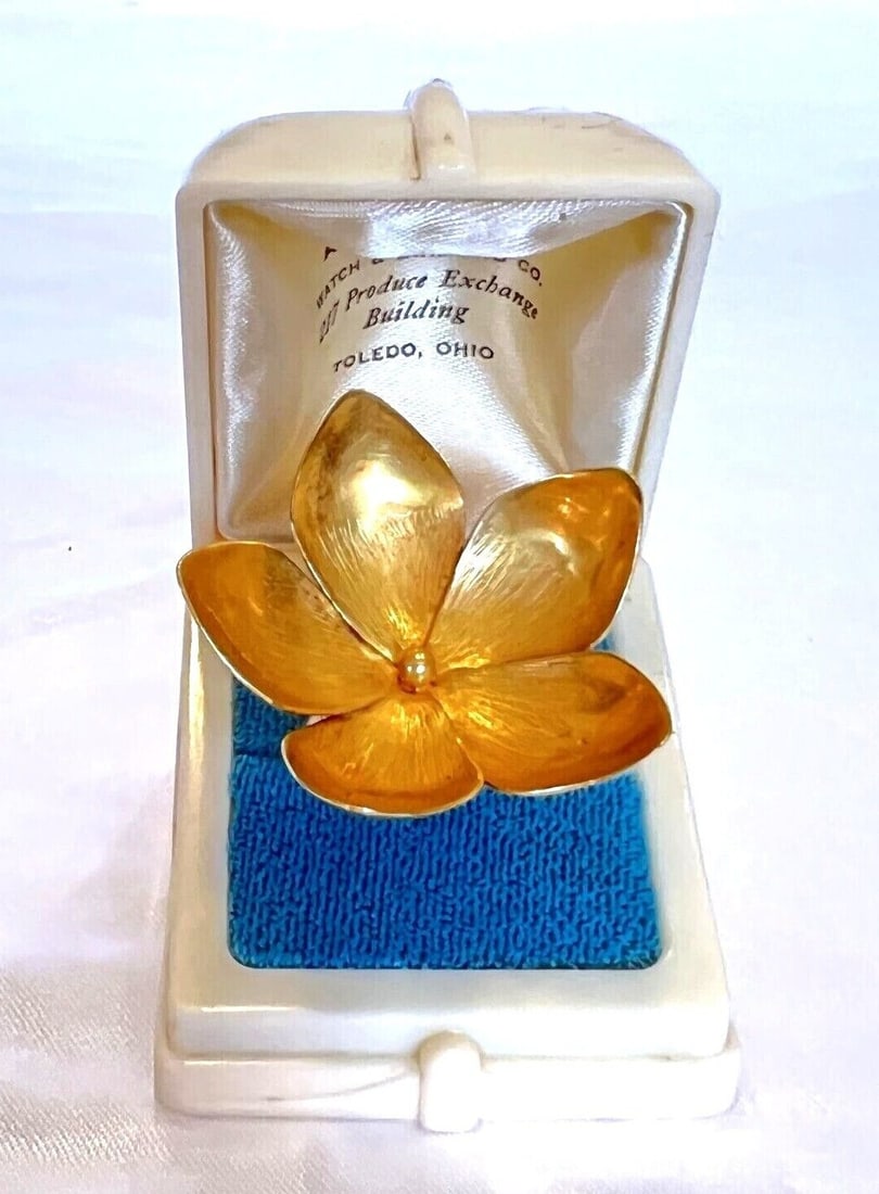 Rebecca Coven 18K Yellow White Gold Ring with Bakelite Box Size 7.5 (1 of 9)