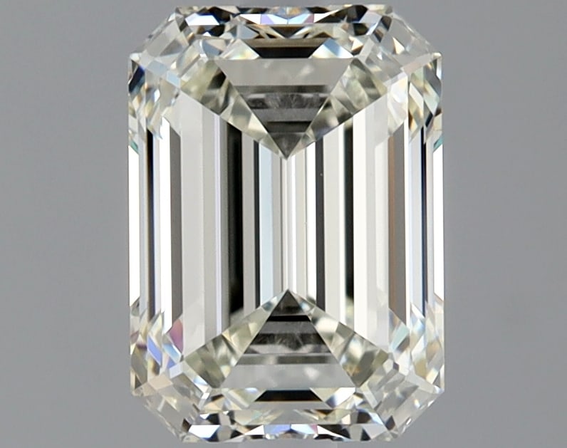 Loose Diamond - EMERALD 1.52ct K VVS2: Loose Diamond - EMERALD 1.52ct K VVS2 Source: Natural Mined Diamond Shape: EMERALD Carats: 1.52 Color: K Clarity: VVS2 Certification: GIA Condition: Pre-Owned PLEASE NOTE: Framed, Large, or heavy item