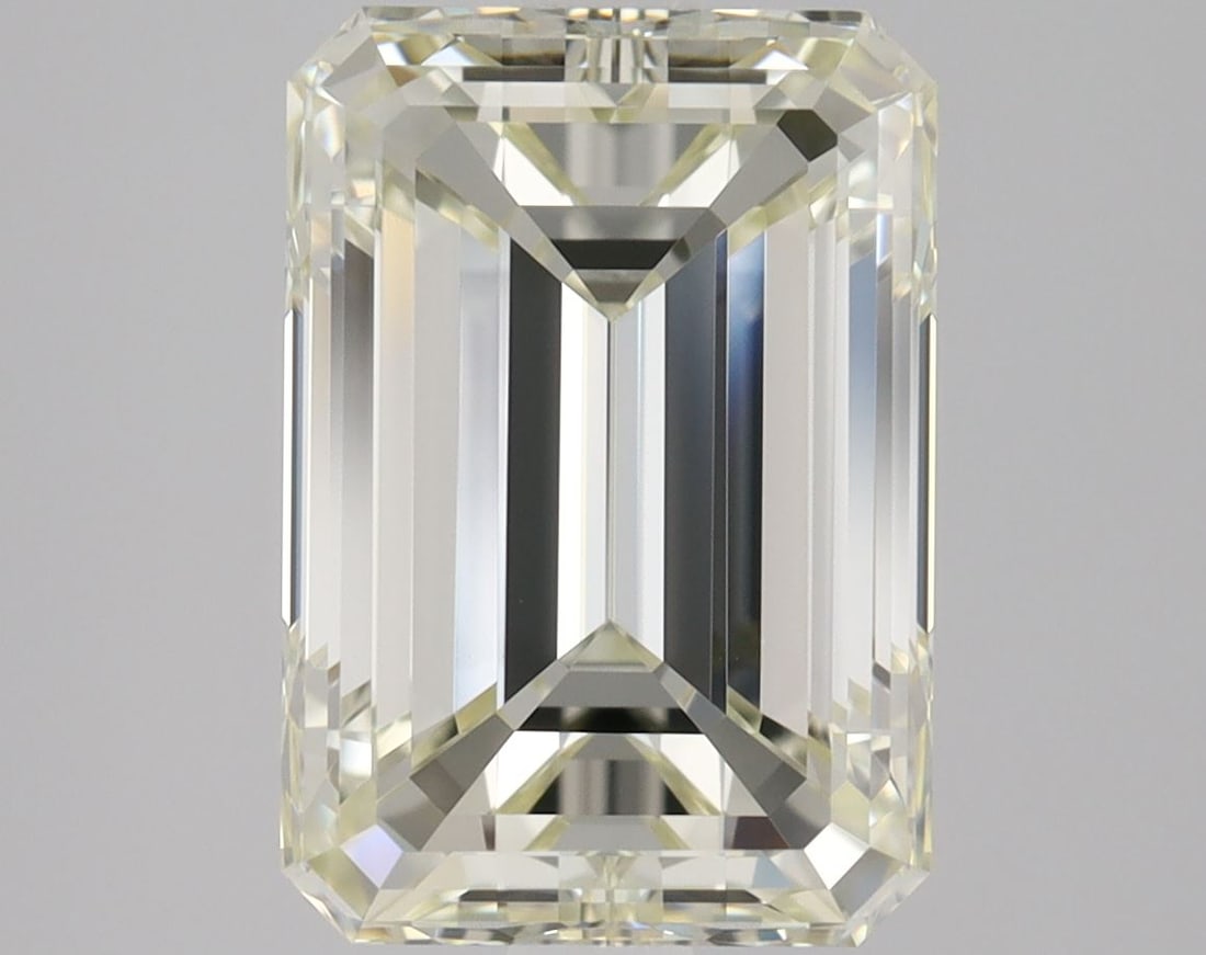 Loose Diamond - EMERALD 2.01ct L VVS2: Loose Diamond - EMERALD 2.01ct L VVS2 Source: Natural Mined Diamond Shape: EMERALD Carats: 2.01 Color: L Clarity: VVS2 Certification: GIA Condition: Pre-Owned PLEASE NOTE: Framed, Large, or heavy item