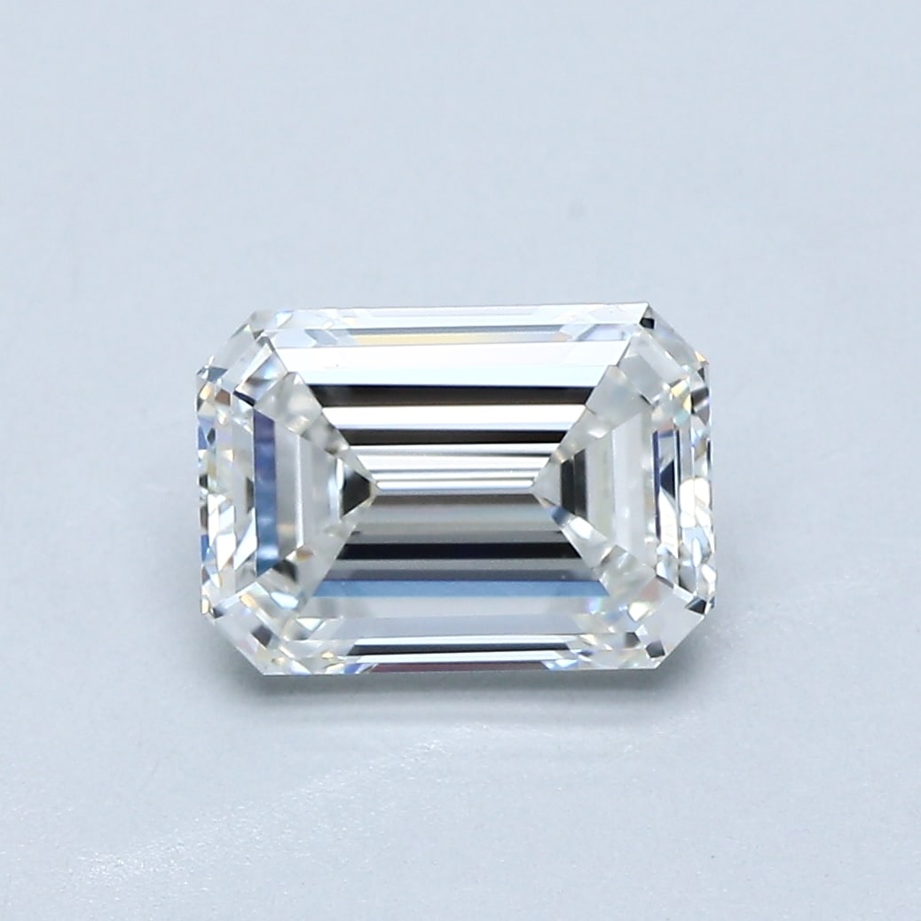 Loose Diamond - EMERALD 1.7ct F VVS2: Loose Diamond - EMERALD 1.7ct F VVS2 Source: Natural Mined Diamond Shape: EMERALD Carats: 1.7 Color: F Clarity: VVS2 Certification: GIA Condition: Pre-Owned PLEASE NOTE: Framed, Large, or heavy items 