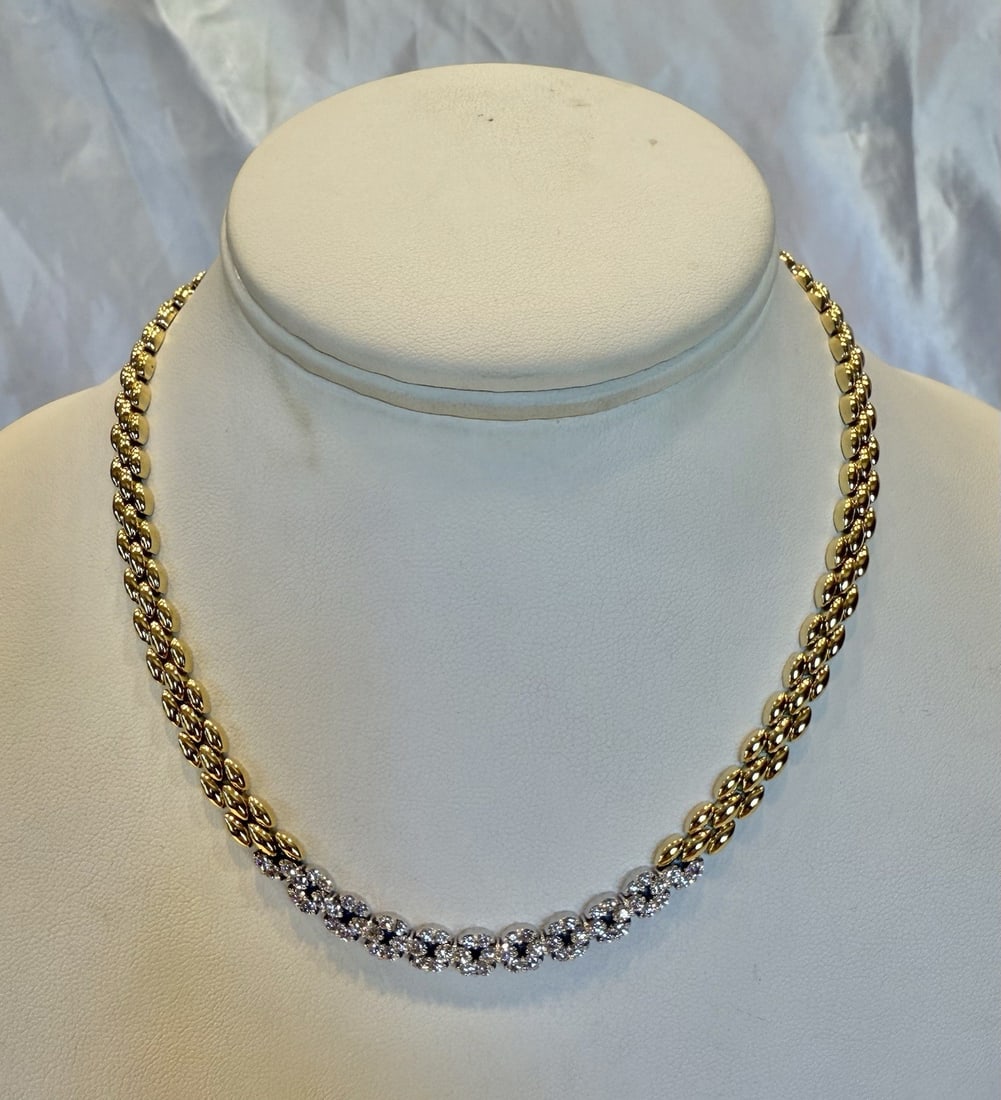 18K Yellow Gold 14K White Gold Diamond Necklace 1.35ct: 18K Yellow Gold 14K White Gold Diamond Necklace 1.35ct This stunning necklace features a beautiful combination of 18K yellow gold and 14K white gold, showcasing exquisite craftsmanship and design. The