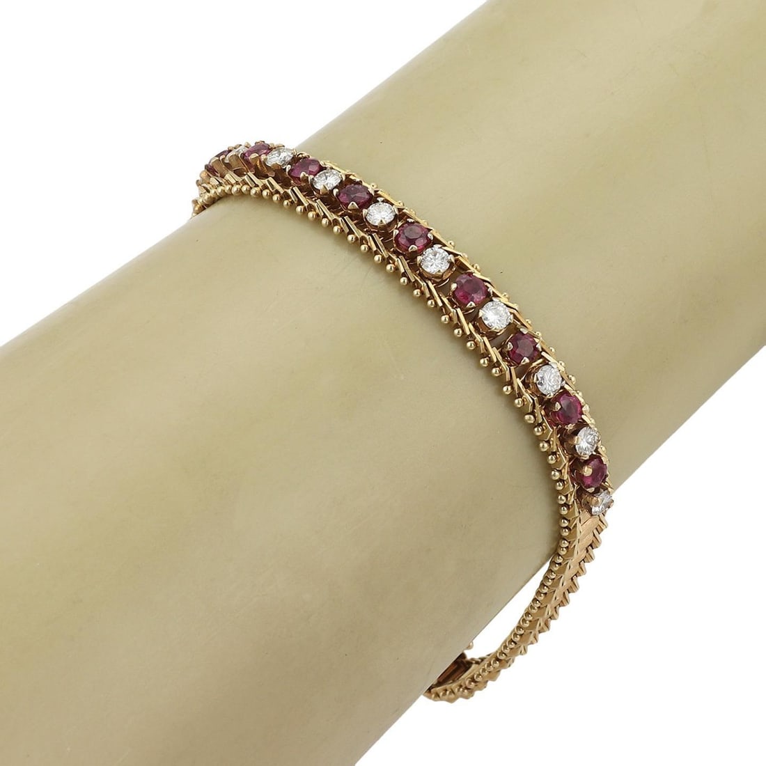 Vintage 14k Yellow Gold Diamond Ruby Bracelet Elegant Design